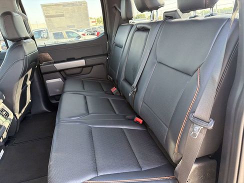 New 2026 Ford F250 Lariat w/ Black Appearance Package AWD/4WD image 16