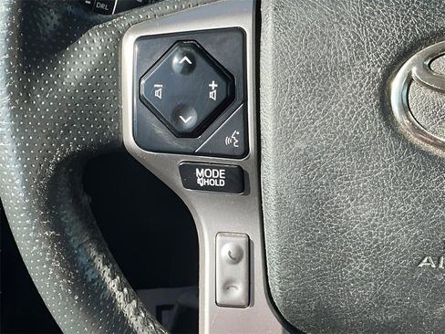 Used 2021 Toyota 4Runner SR5 image 36