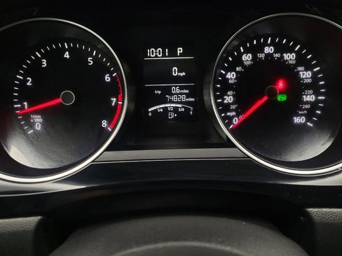 Used 2016 Volkswagen Jetta Sport FWD image 23