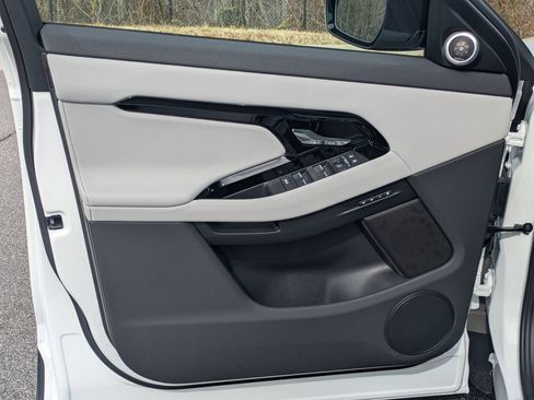 New 2026 Land Rover Range Rover Evoque S image 20