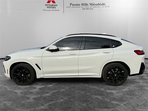Used 2023 BMW X4 xDrive30i w/ M Sport Package image 8