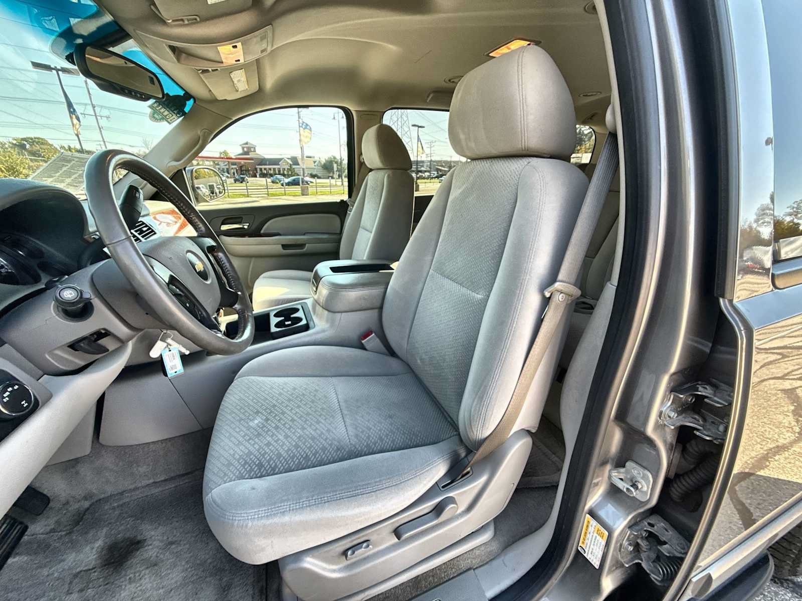 Used 2007 Chevrolet Tahoe LT AWD/4WD image 17