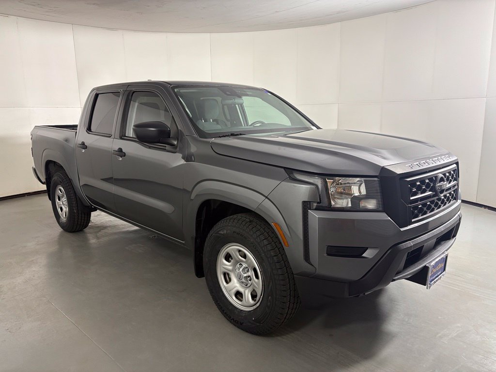 Used 2022 Nissan Frontier S w/ Technology Package RWD image 2