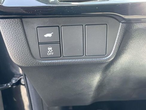 Used 2025 Honda CR-V EX-L image 15