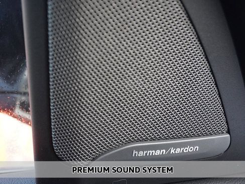 Used 2023 BMW X5 xDrive40i w/ Executive Package image 5