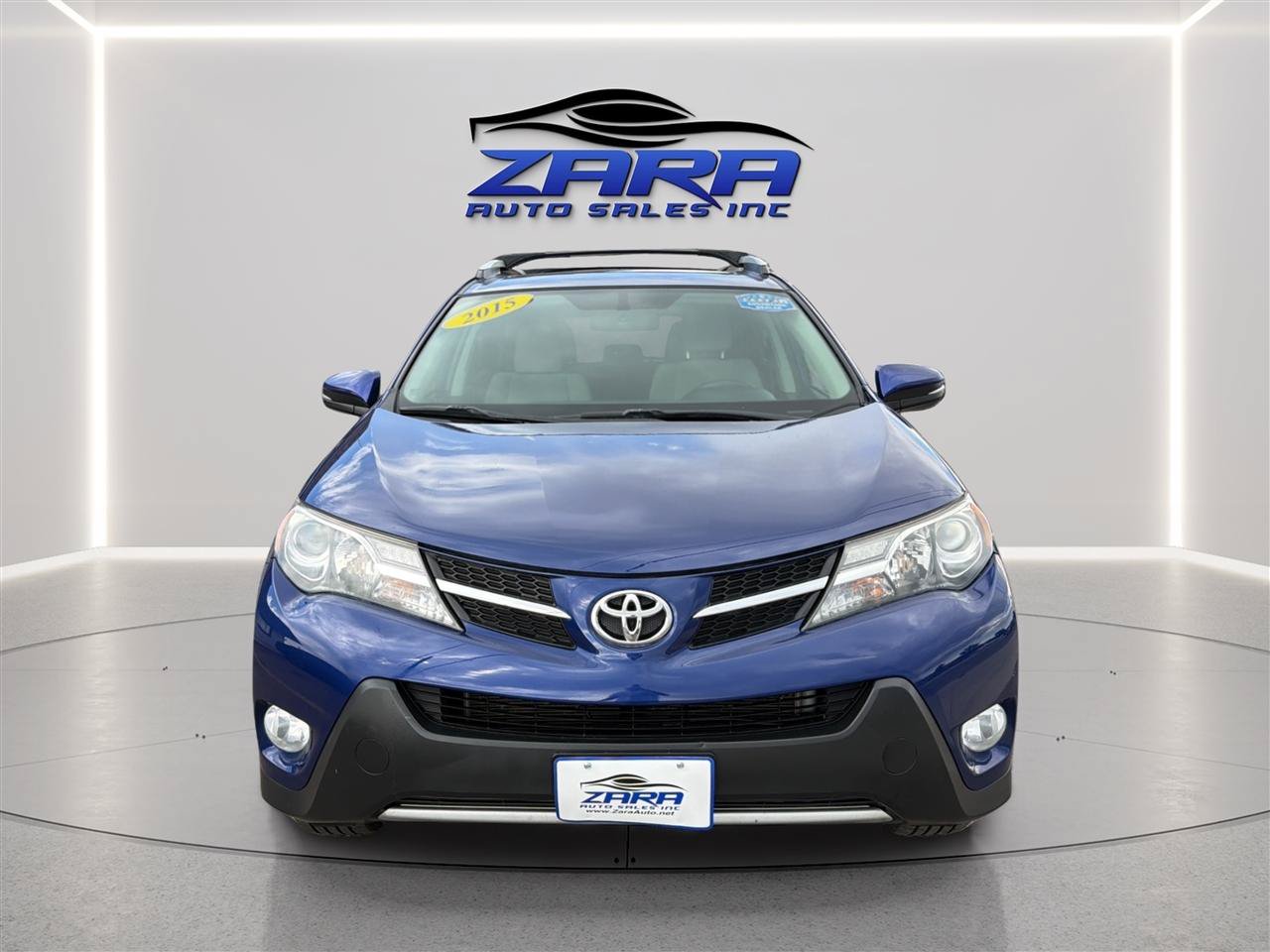 Used 2015 Toyota RAV4 XLE AWD/4WD image 2