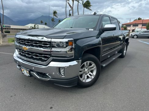 Used 2017 Chevrolet Silverado 1500 LTZ w/ LTZ Plus Package image 2