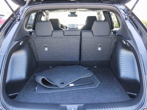 Certified 2025 Honda HR-V Sport image 26