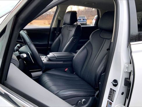 Used 2024 Genesis GV80 2.5T image 22