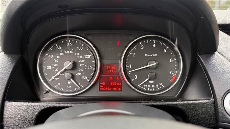 Used 2015 BMW X1 sDrive28i RWD image 30