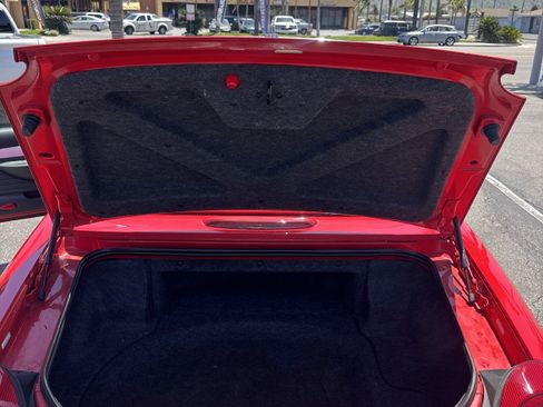 Used 2002 Ford Thunderbird RWD image 15