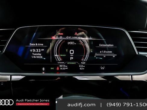 Used 2024 Audi SQ8 e-tron Premium Plus w/ Black Optic Package image 19