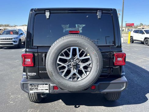 New 2026 Jeep Wrangler Unlimited Sahara image 5