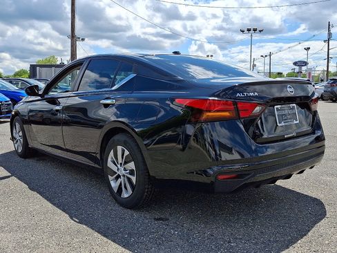 Certified 2020 Nissan Altima 2.5 S FWD image 4