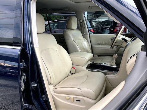 Used 2016 INFINITI QX80 2WD w/ Driver's Assistance Package image 10