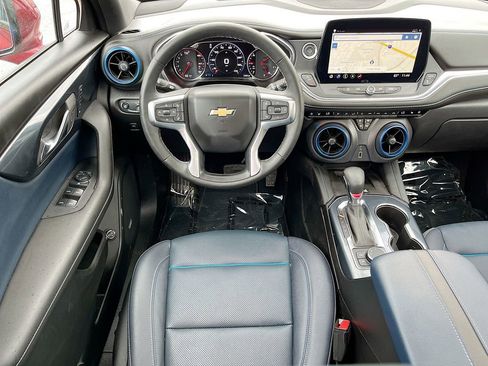 Used 2025 Chevrolet Blazer RS w/ Driver Confidence II Package FWD image 24
