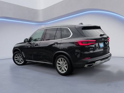 Used 2021 BMW X5 sDrive40i w/ Premium Package RWD image 9