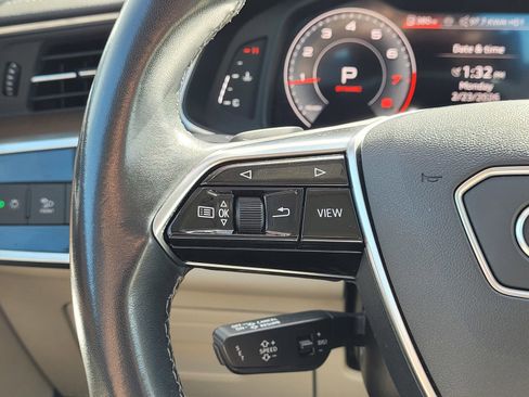 Used 2024 Audi A6 Premium Plus image 20