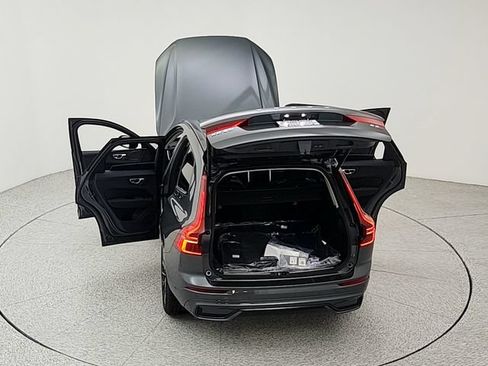 New 2026 Volvo XC60 B5 Plus w/ Climate Package AWD/4WD image 46