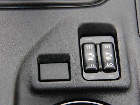 Certified 2023 Subaru Crosstrek 2.0i Premium image 27