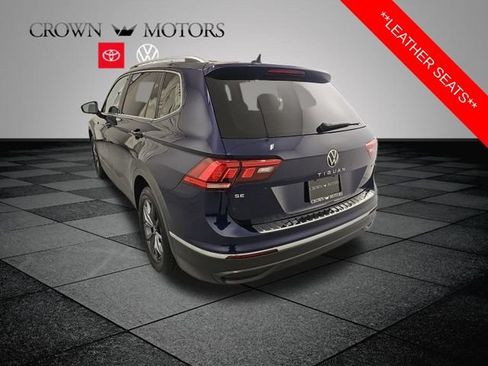 Used 2023 Volkswagen Tiguan SE w/ Panoramic Sunroof Package AWD/4WD image 4