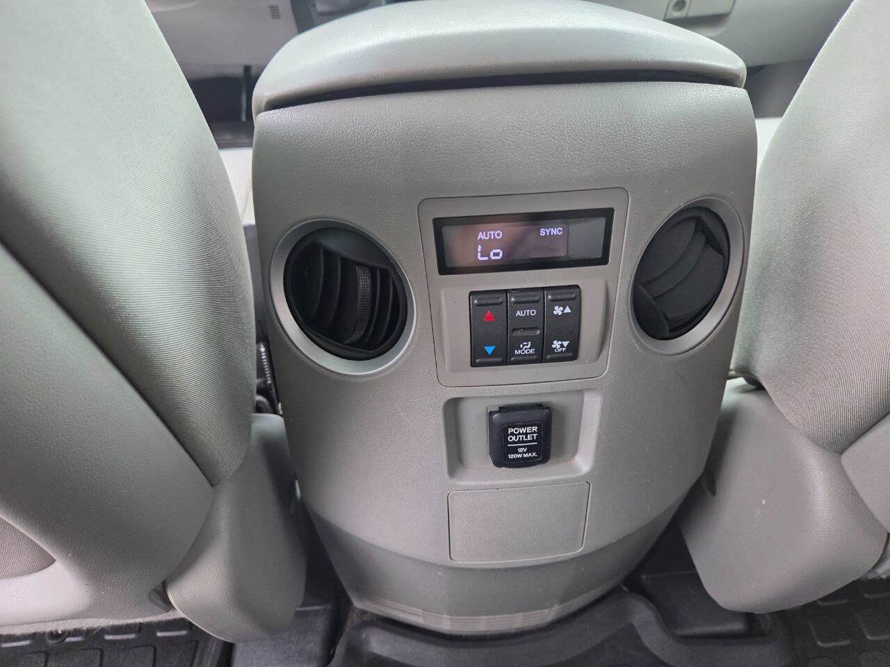 Used 2012 Honda Pilot EX image 29