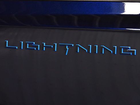 Used 2025 Ford F150 Lightning Lariat AWD/4WD image 11