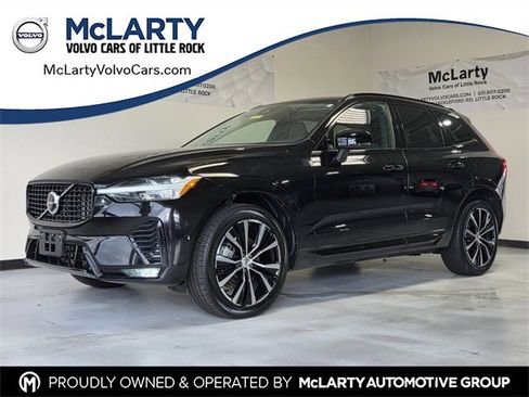 Certified 2025 Volvo XC60 B5 Plus image 1