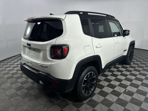 Used 2023 Jeep Renegade Trailhawk AWD/4WD image 8