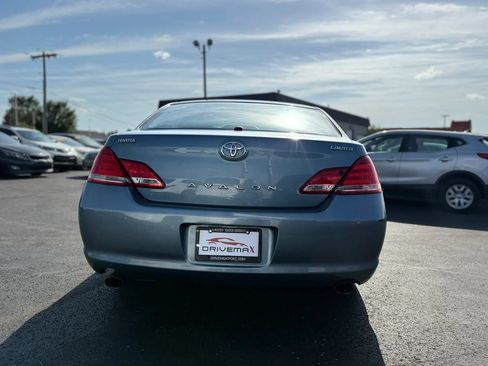 Used 2005 Toyota Avalon Limited FWD image 4