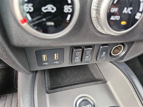 Used 2025 Mitsubishi Outlander Sport SE image 22