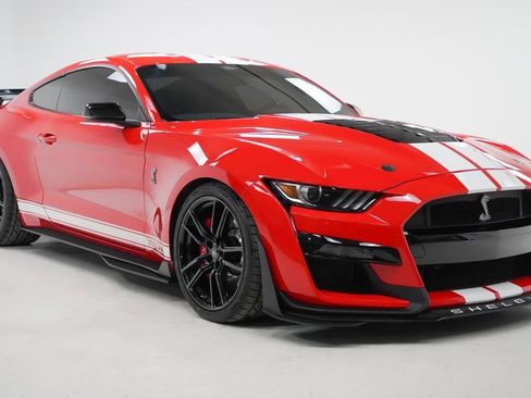 Used 2021 Ford Mustang Shelby GT500 w/ Technology Package image 8