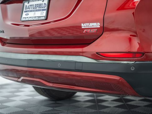 Used 2022 Chevrolet Equinox RS w/ RS Leather Package image 8