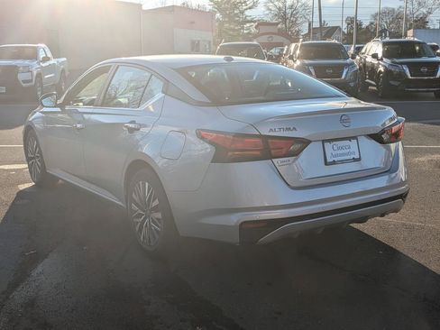Used 2023 Nissan Altima 2.5 SV image 7