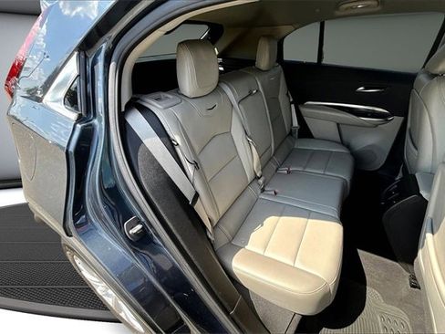 Used 2021 Cadillac XT4 Luxury w/ Cold Weather Package image 25