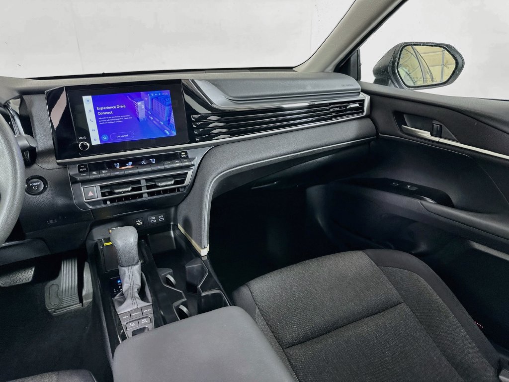 Certified 2025 Toyota Camry LE FWD image 22