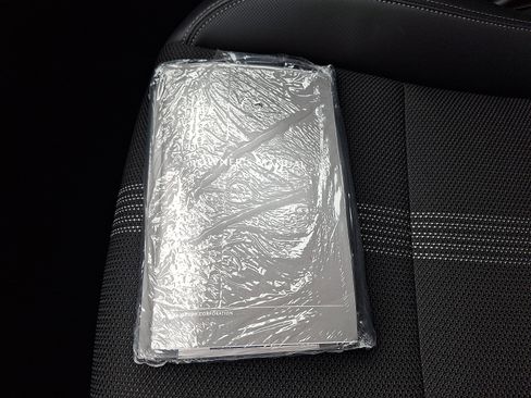 Used 2025 MAZDA CX-50 AWD 2.5 S w/ Premium Package image 26