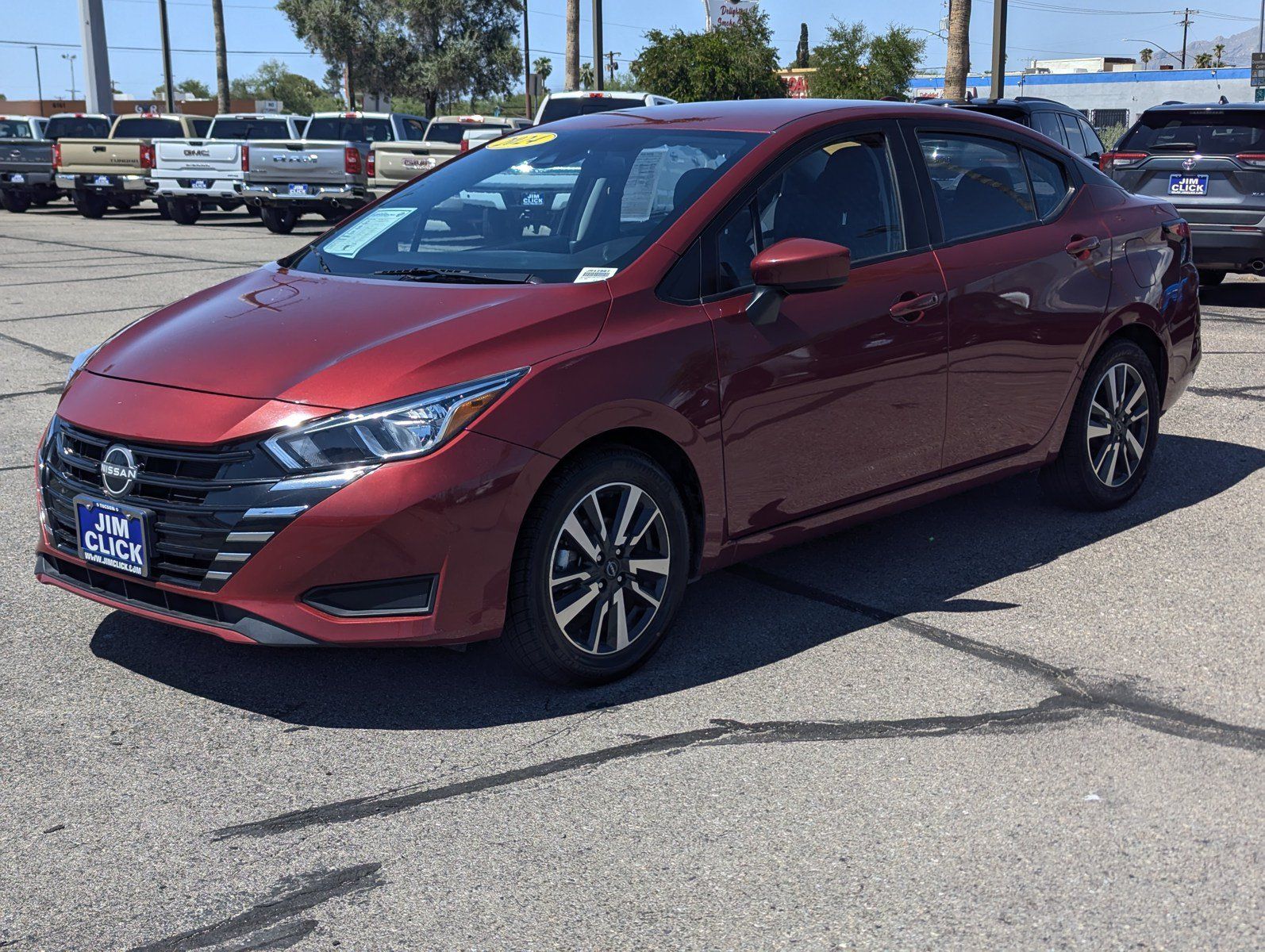 Used 2024 Nissan Versa SV FWD image 5
