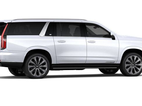 New 2026 Cadillac Escalade ESV Luxury AWD/4WD image 18