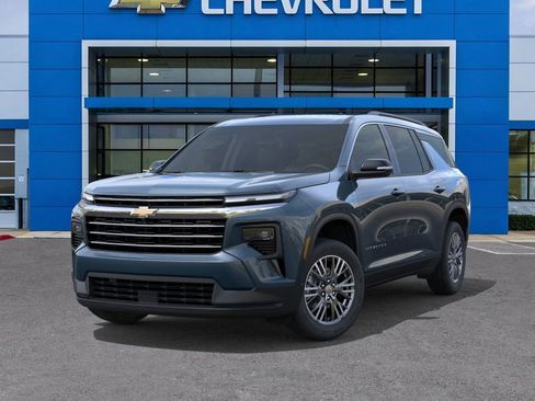 New 2026 Chevrolet Traverse LT image 6