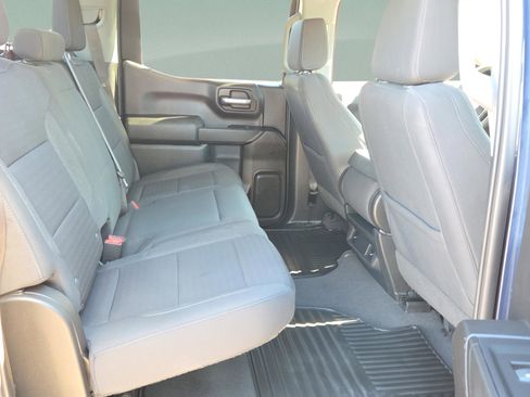 Certified 2022 Chevrolet Silverado 1500 Custom image 23