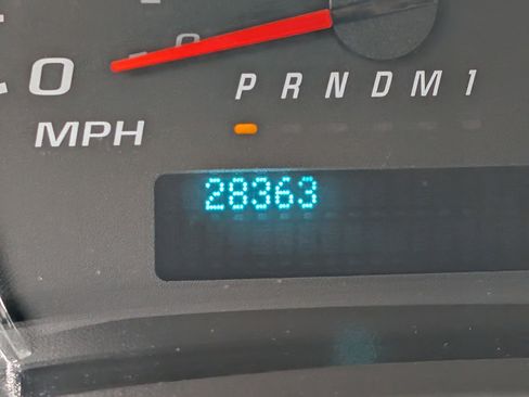 Used 2020 Chevrolet Express 2500 w/ Driver Convenience Package image 24