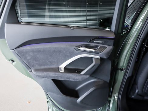 New 2025 Audi SQ5 Prestige image 29