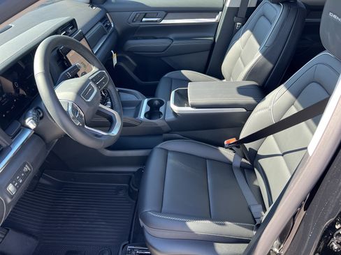 New 2026 GMC Terrain Denali image 10