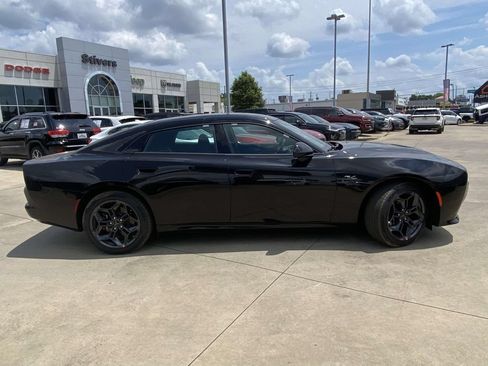 New 2026 Dodge Charger R/T w/ Blacktop Package AWD/4WD image 7