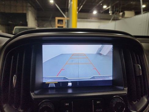 Used 2022 GMC Canyon AT4 w/ Trailering Package image 27