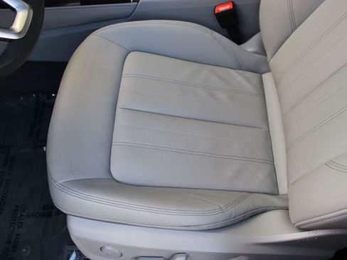 Used 2022 Audi Q5 2.0T Premium Plus image 14