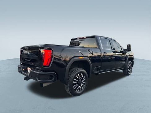 Used 2024 GMC Sierra 2500 Denali Ultimate w/ Max Trailering Package image 8