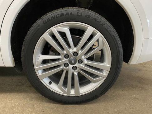 Used 2018 Audi Q5 2.0T Premium Plus w/ Premium Plus Package image 29