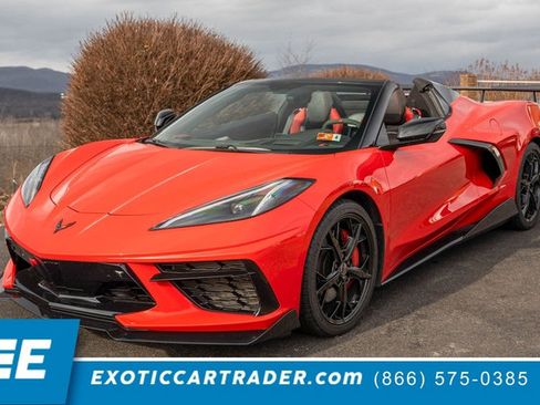 Used 2021 Chevrolet Corvette Stingray Convertible 3LT Z51 w/ Z51 Performance Package image 1